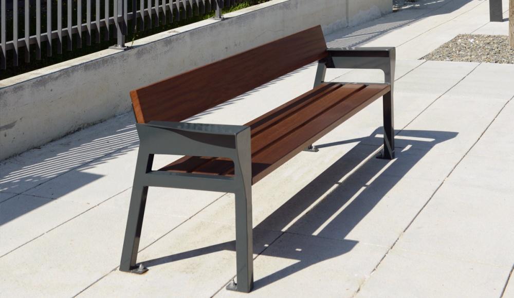 Link bench