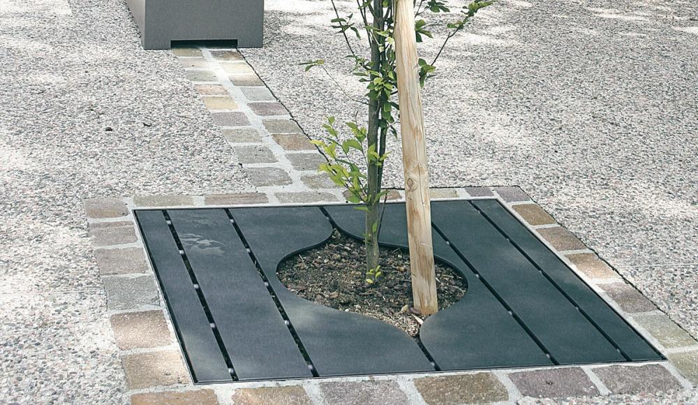 Link 1200 tree grate